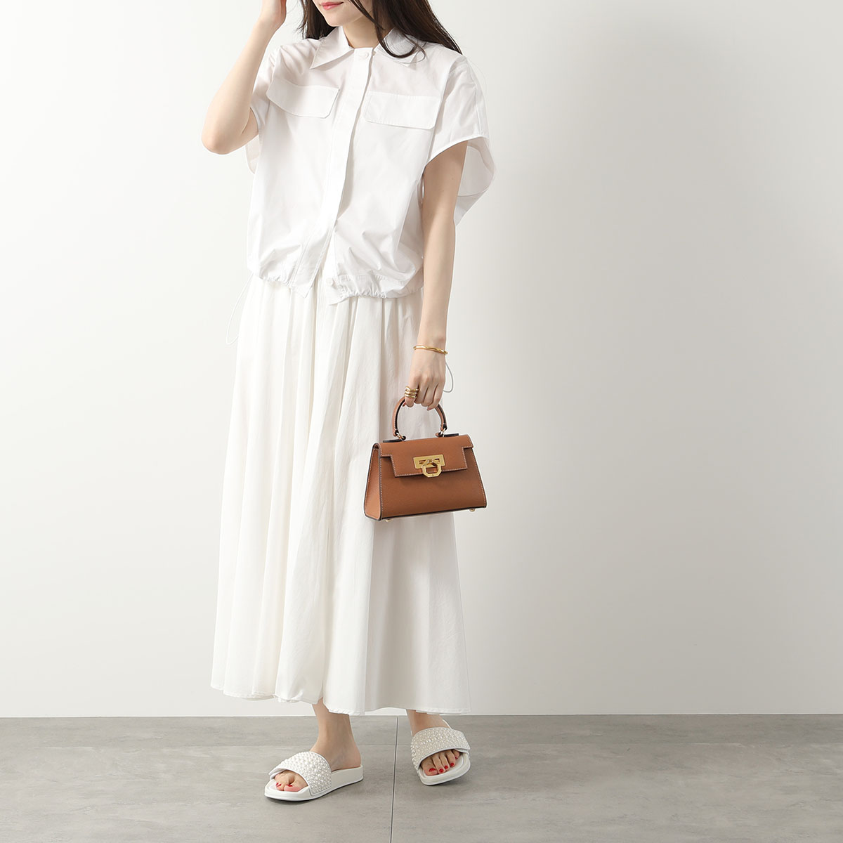 楽天市場】Jimmy Choo ジミーチュウ スライド サンダル FITZ/F ZWY