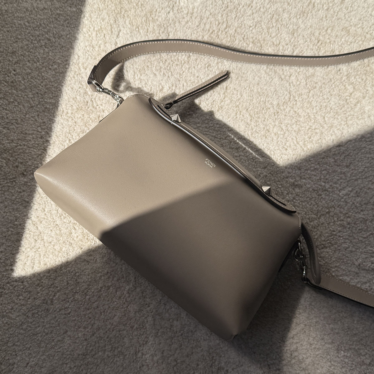 楽天市場】【最大2万円OFFクーポン対象・3/1限定】FENDI フェンディ