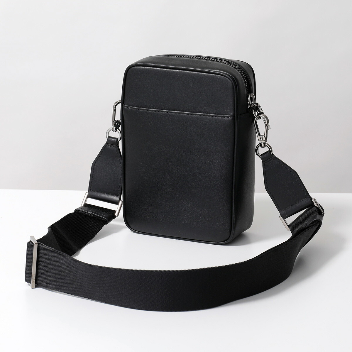 楽天市場】Jimmy Choo ジミーチュウ ショルダーバッグ KIMI CAMERA EMG