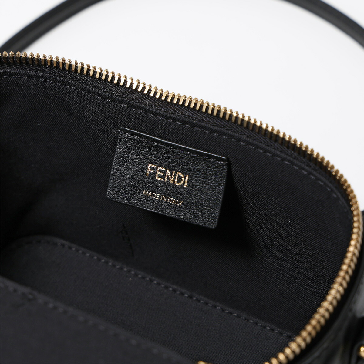 楽天市場】【最大2万円OFFクーポン対象・3/1限定】FENDI フェンディ