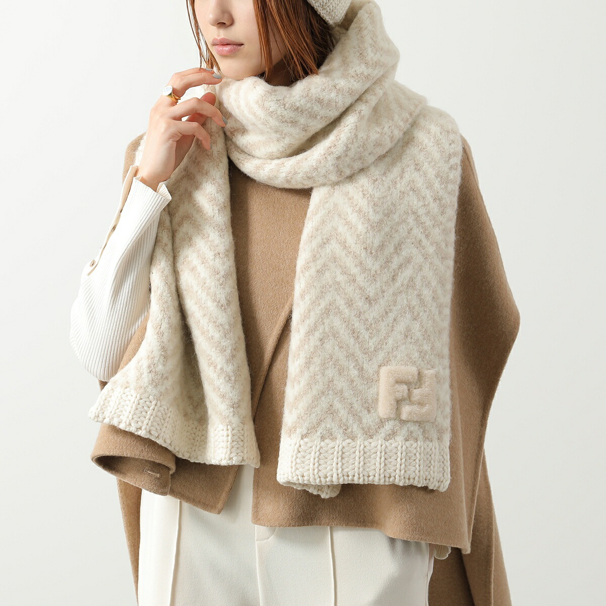 楽天市場】FENDI フェンディ マフラー FXT458 AYKM レディース リブ