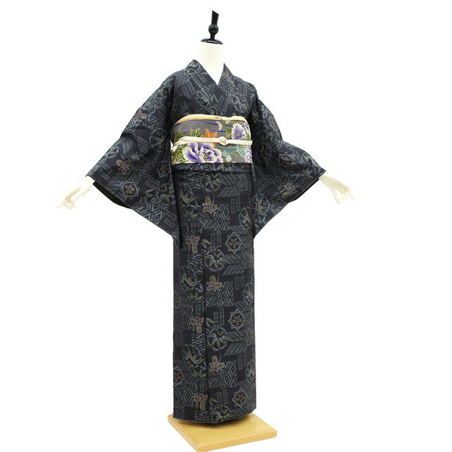 楽天市場】【新古品】 本場大島紬 着物 大島紬 正絹 袷 織絣 横双