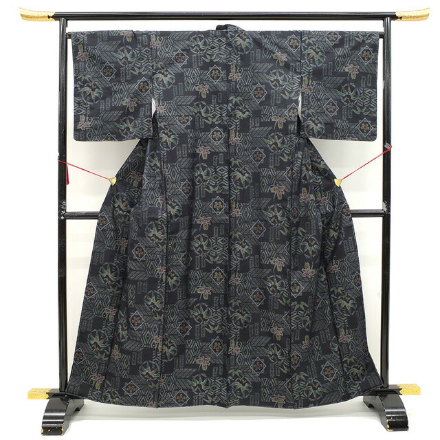 楽天市場】【新古品】 本場大島紬 着物 大島紬 正絹 袷 織絣 横双