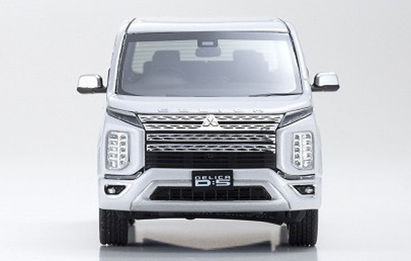 楽天市場】【送料無料】 京商オリジナル 1/43 三菱 デリカ D:5