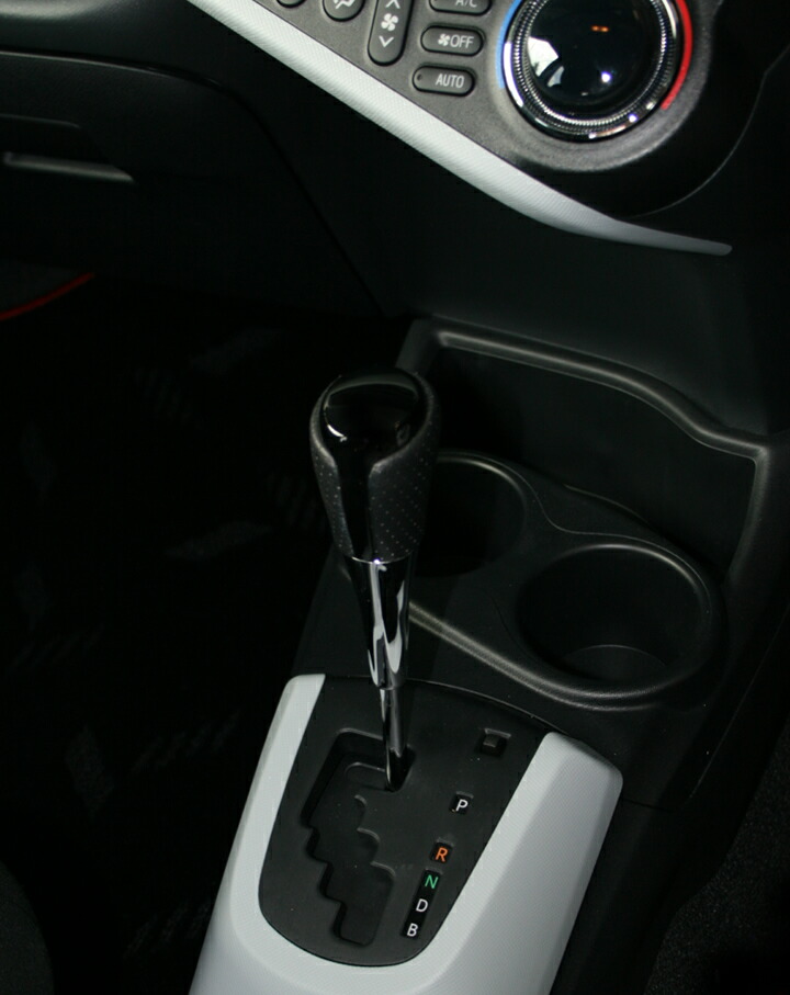 楽天市場】アクア専用シフトノブ ピアノブラック×パンチングレザー