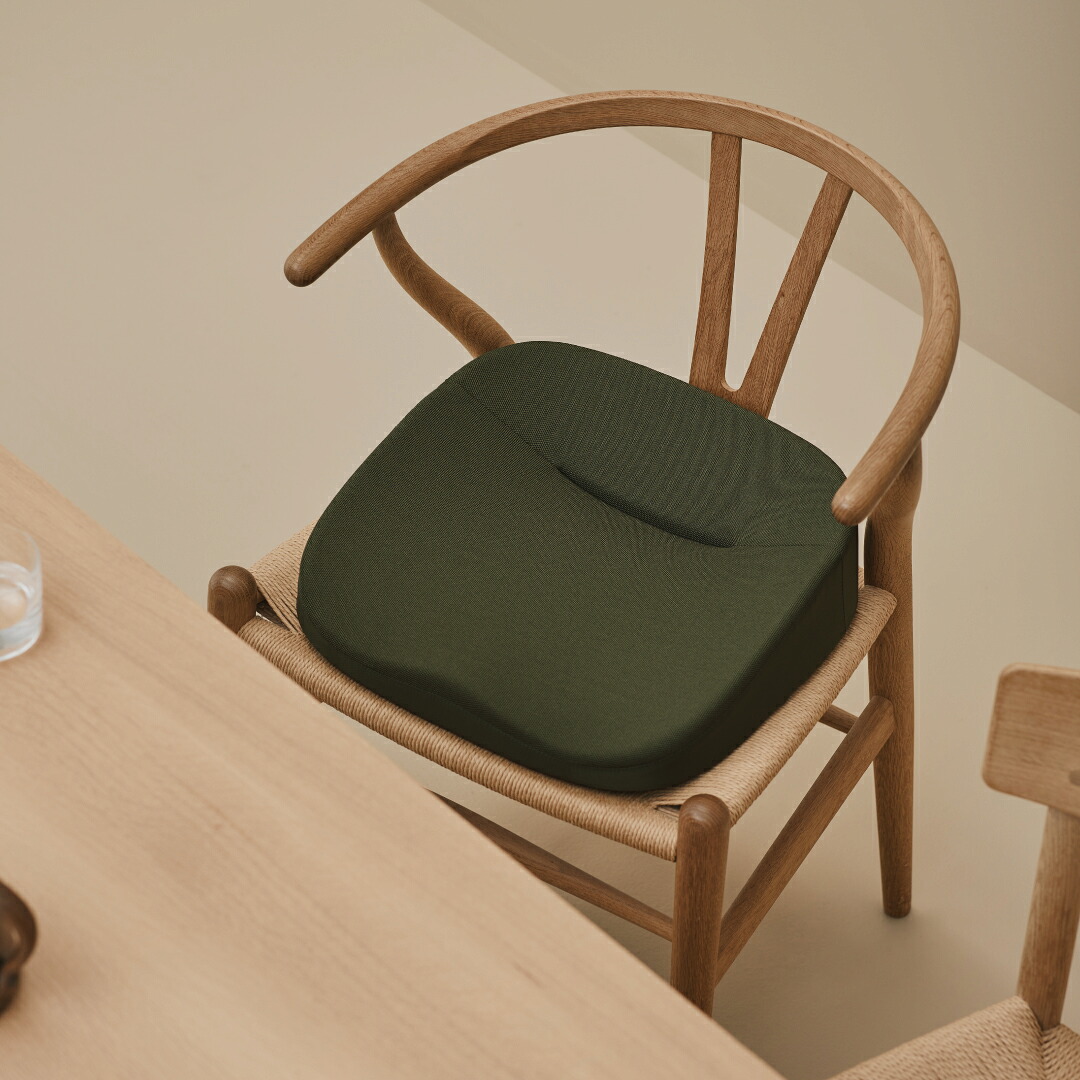 楽天市場】【24日PM13:00～26日9:59 P10倍】KURA SEAT W KURASEATW