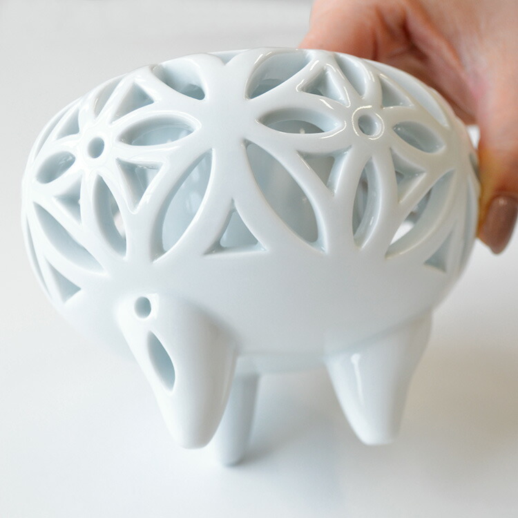 楽天市場】日本香堂 白磁七宝透し彫 日本製香炉 有田焼 陶器 お香