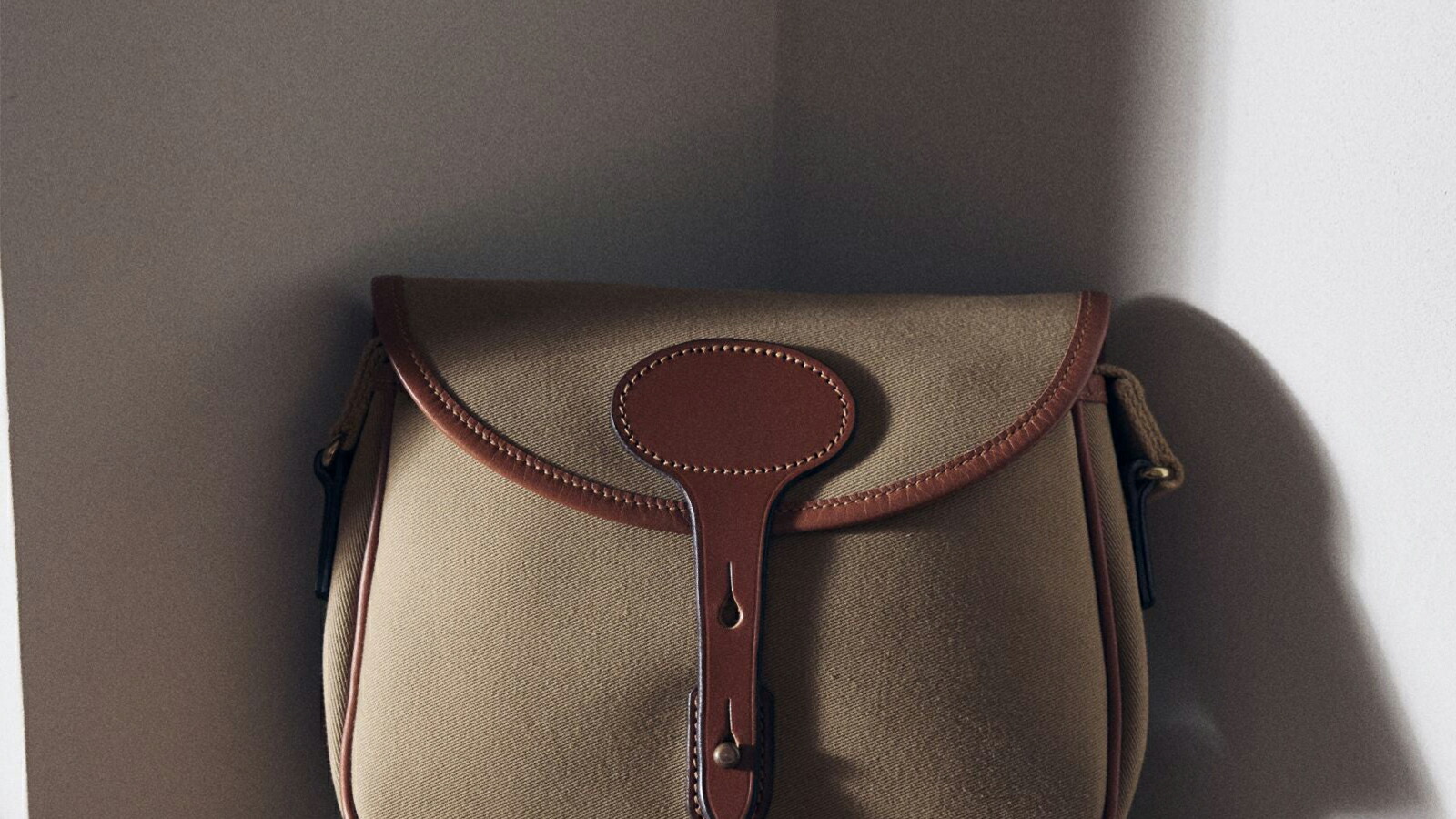 楽天市場 | aranciato（アランチェート） - 英国の王道バッグ BRADY