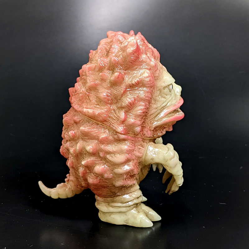 楽天市場】シカルナ・工房×円谷プロ/ ウルトラCUBE/ ガラモン（蓄光ver