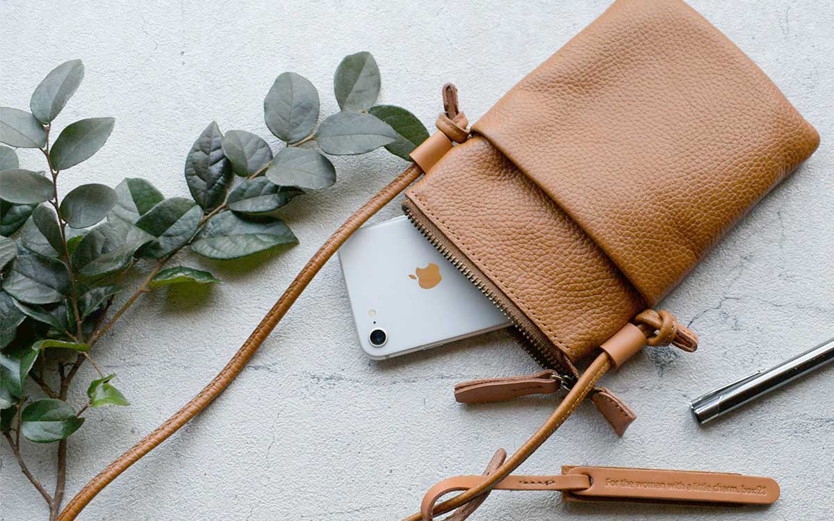 楽天市場】スマホポーチ box21 ボックス21 リノ マチなしショルダー