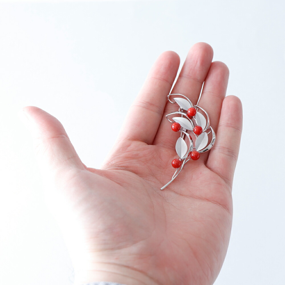 楽天市場】≪1年保証付き≫ 赤珊瑚5.3〜5.5ミリ玉5個付きシルバー 上品