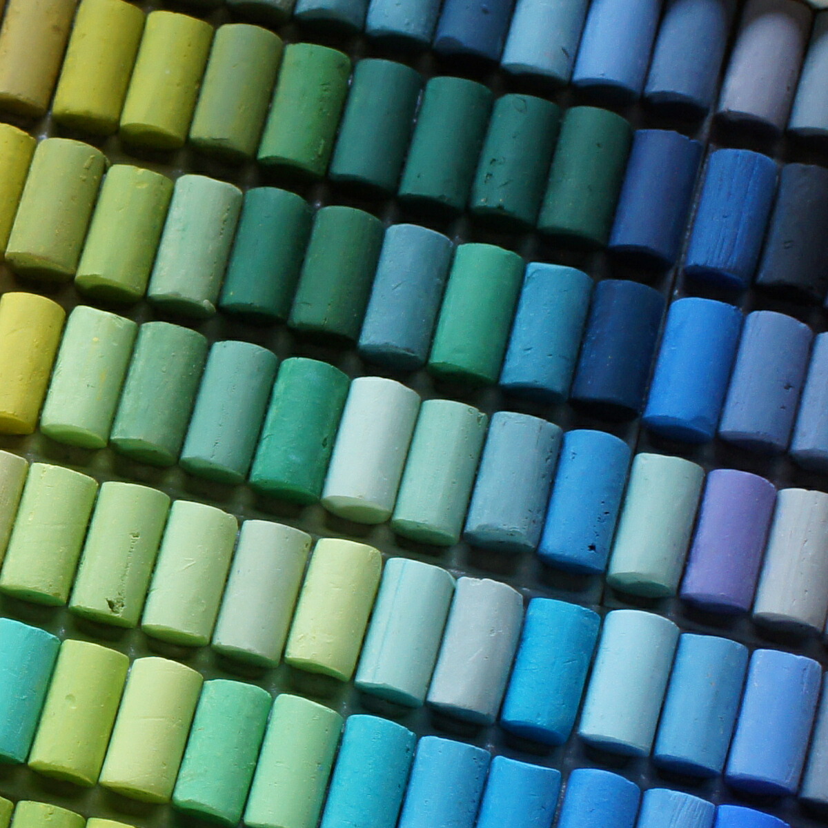 楽天市場】日本製 ゴンドラパステル 242色 全色セット 木箱入 ソフト