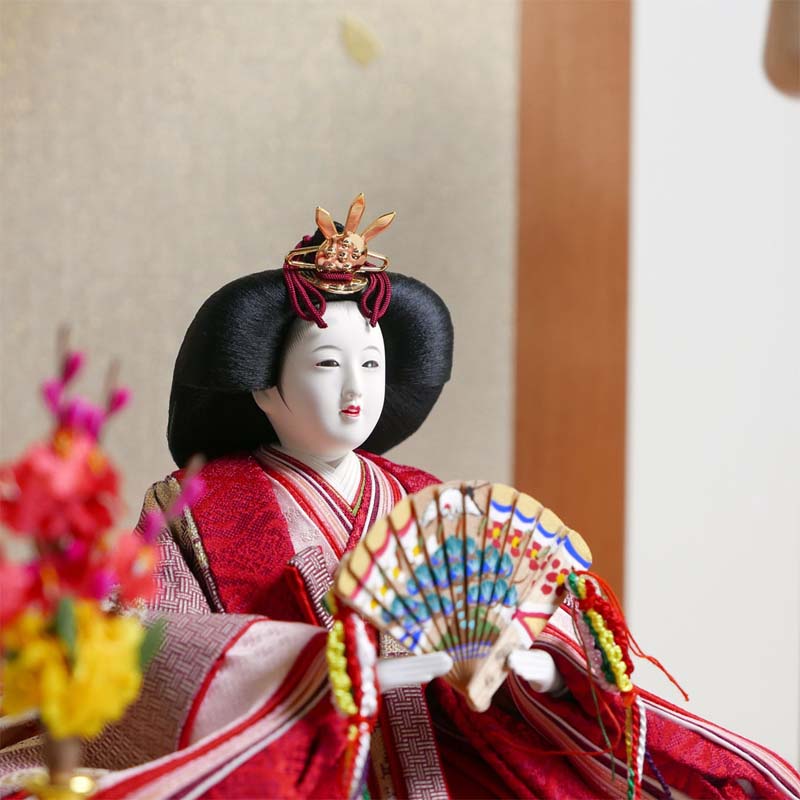 楽天市場】雛人形 上品 古典的 横山一彦作 名物裂糸屋輪宝手衣装の