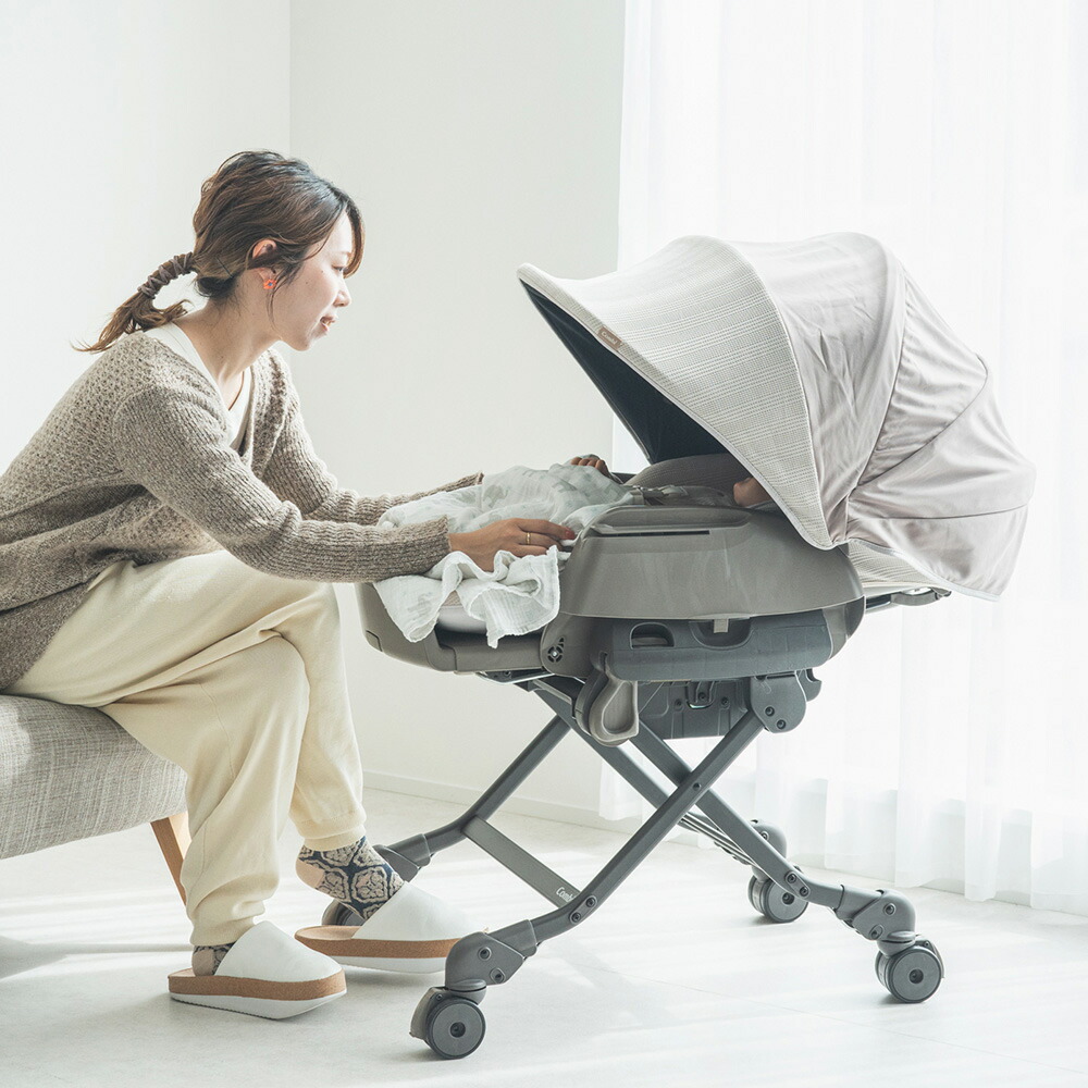 楽天市場】コンビ(Combi) ネムリラ オート スイング ベディ ロング