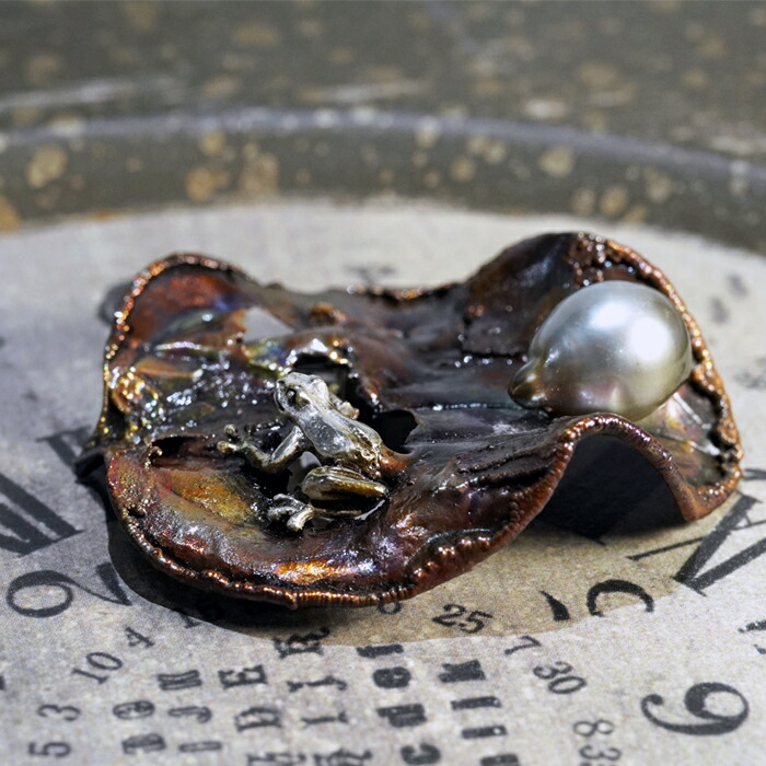 楽天市場】天然 南洋真珠 かえる ブローチ シルバー 真珠 パール