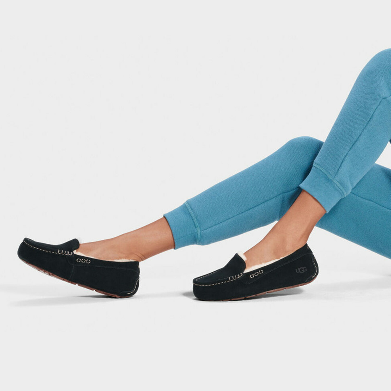 楽天市場】UGG ANSLEY アグ スリッポン モカシン アンスレー