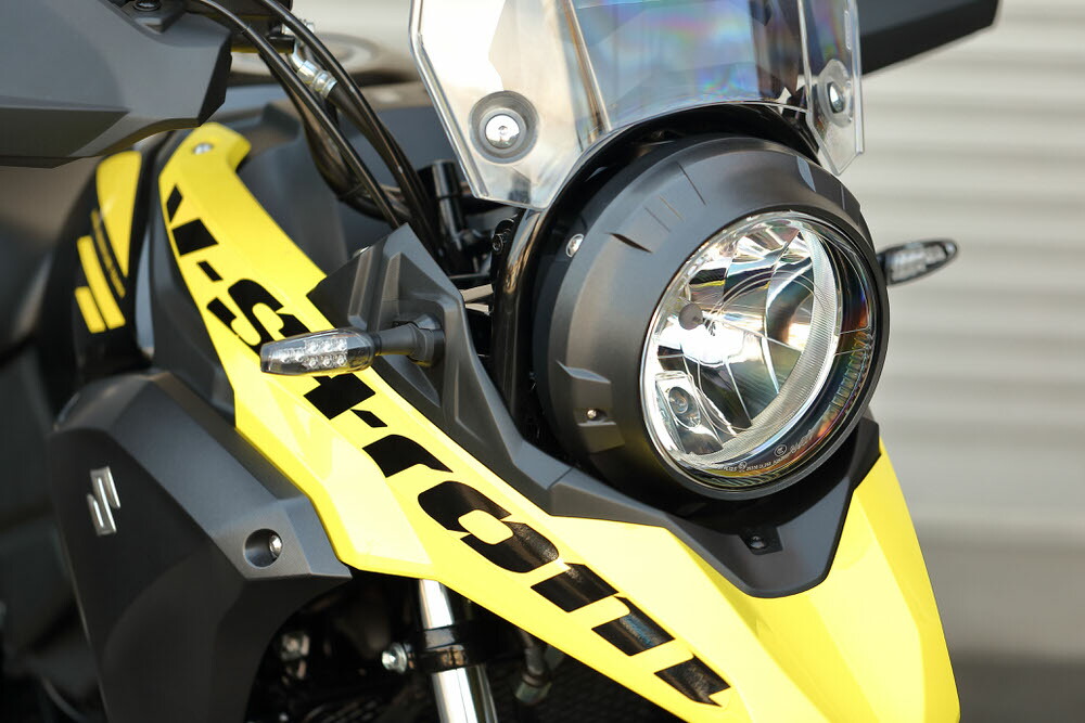 楽天市場】Vストローム250（V-Strom250） ウインカーランプSET TRL2