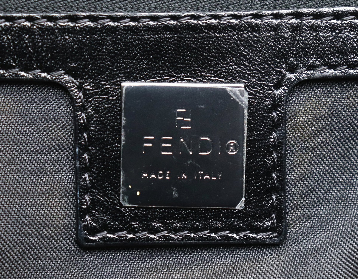 楽天市場】【バッグ】FENDI フェンディ ズッカ柄 マンマバケット