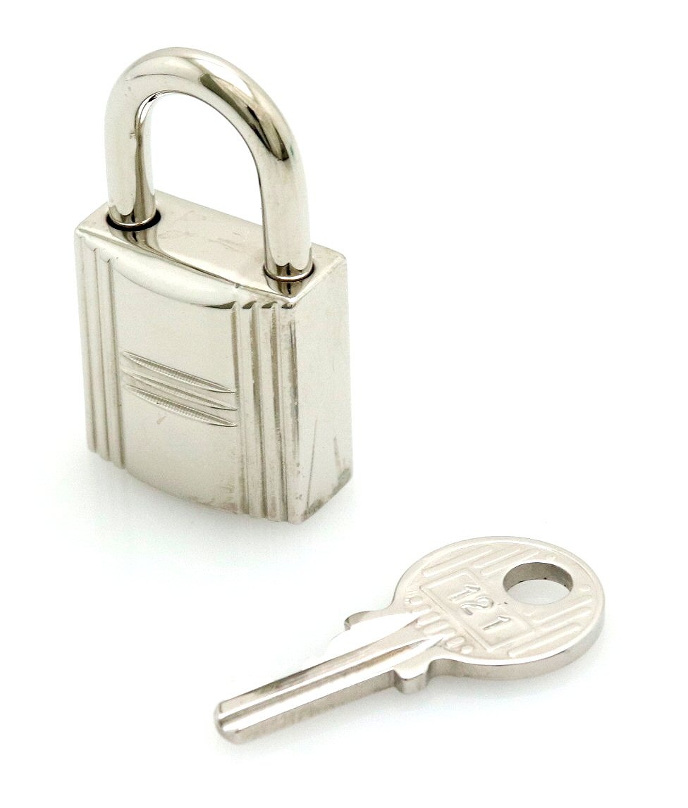 楽天市場】【新品仕上げ済】HERMES エルメス カデナ パドロック No.121