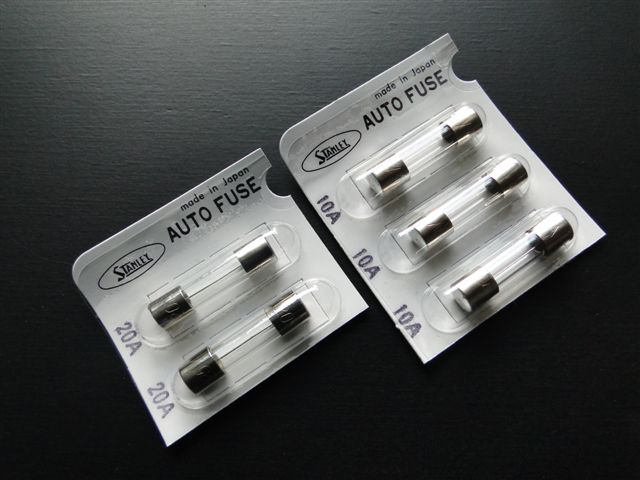 楽天市場】Z400FX Z400GP GPZ400F 純正ヒューズ (10A×3個 20A×2個