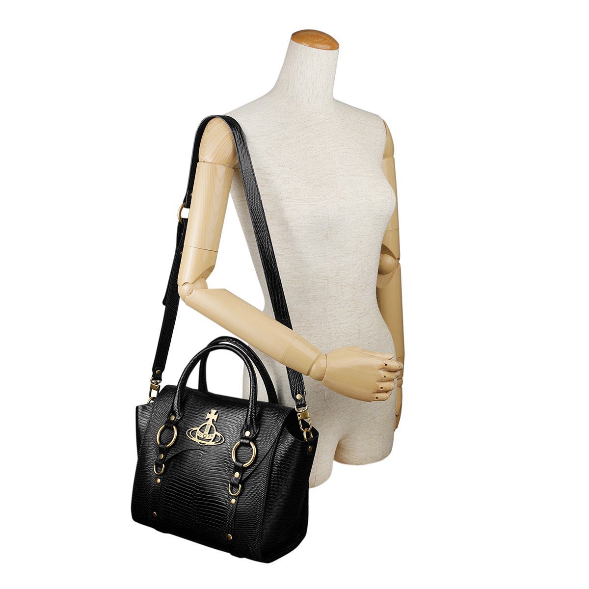 楽天市場】ヴィヴィアン ウエストウッド ショルダーバッグ Vivienne