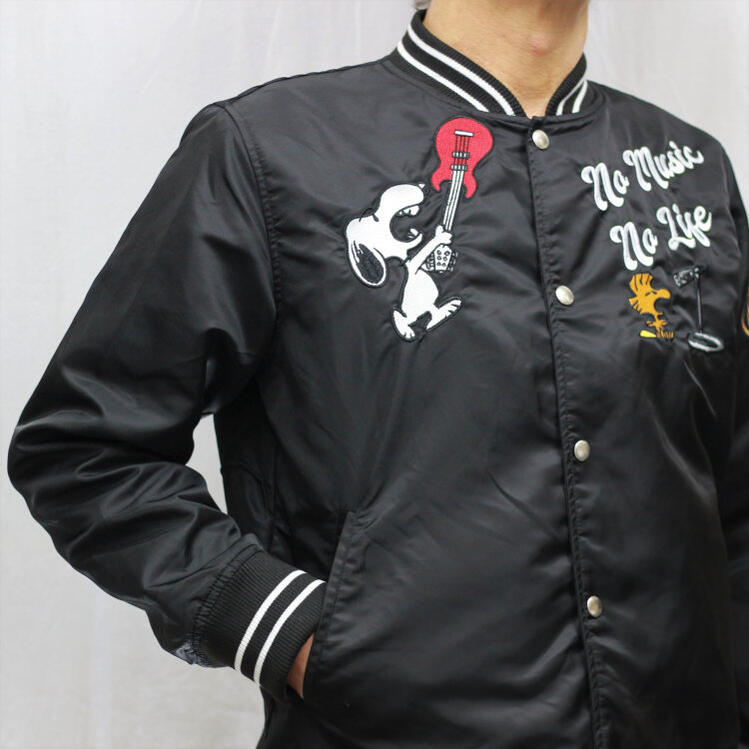 楽天市場】スヌーピー SNOOPYxFLAGSTAFFコラボ ナイロンスタジアム