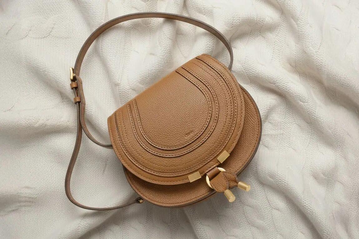 楽天市場 | AXES（アクセス）楽天市場店 - クロエ（Chloe）が描く“優し