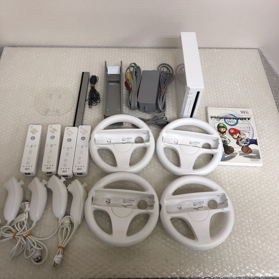 楽天市場】【ソフトプレゼント企画！】Wii 本体 マリオカート 4人で