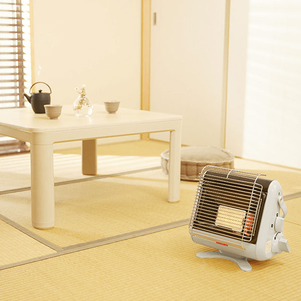 楽天市場】携帯ガスストーブ（カセットガス9本セット）イワタニ