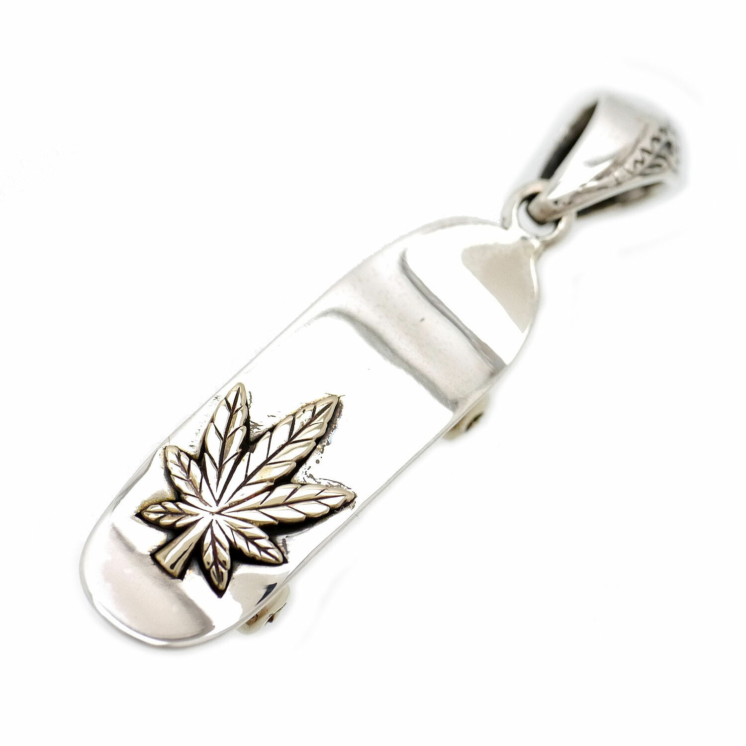 楽天市場】シルバー925 スケーター ペンダントトップ メンズ m2