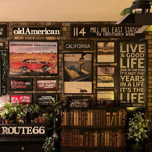 楽天市場】大特価SALE ｢ROAD RUNNER｣ノスタルジックアートポスター(額