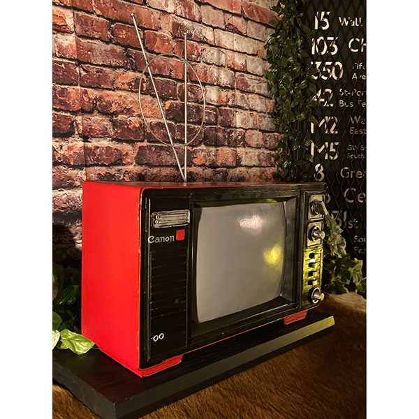 楽天市場】大特価!! ｢レトロカルチャー｣!! ブリキ製 昭和のブラウン管