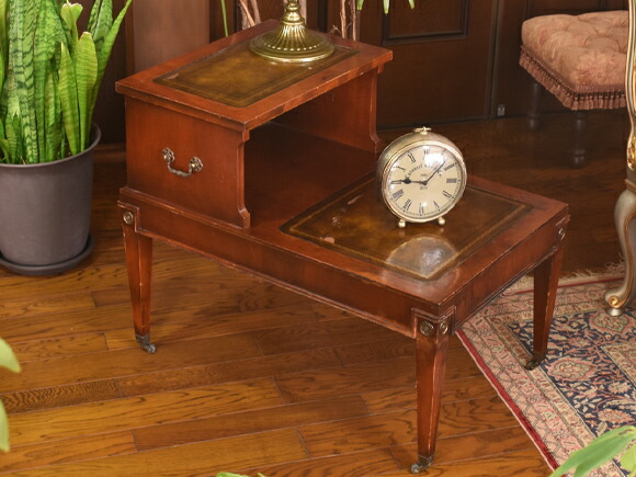 楽天市場】アメリカのアンティークの二段テーブル 革張り天板