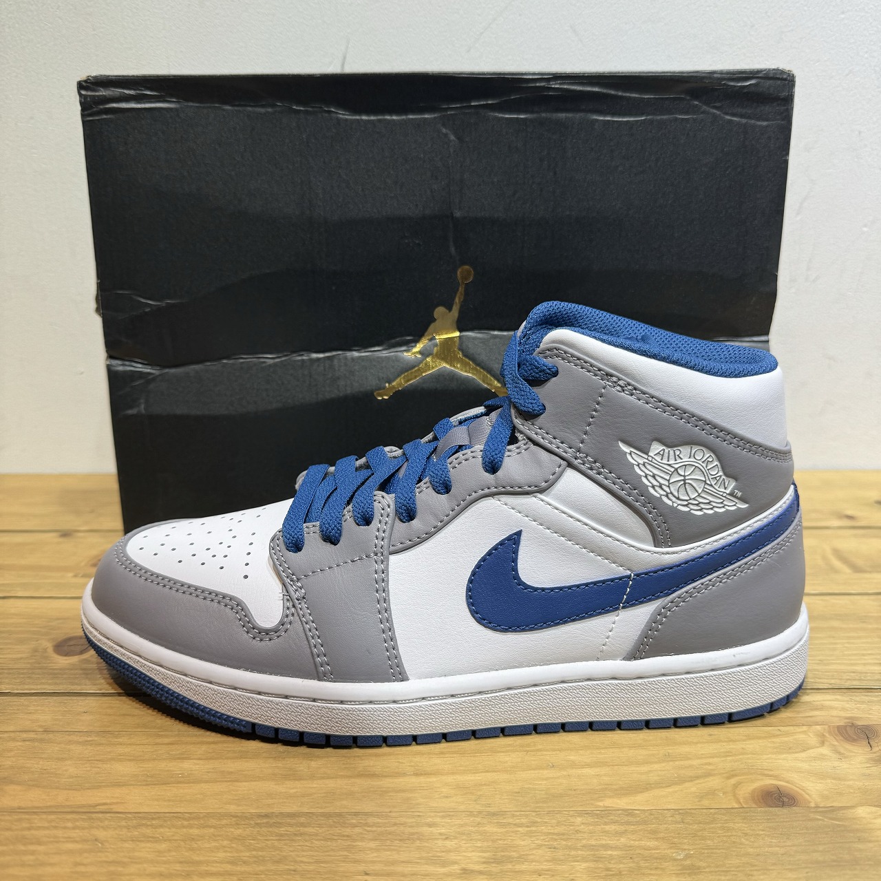 楽天市場】NIKE AIR JORDAN 1 MID 