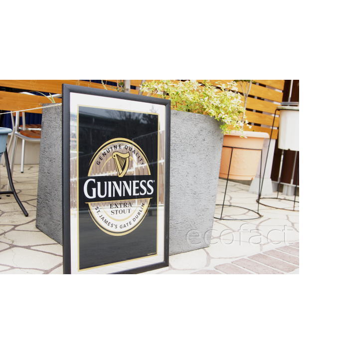 GUINNESS フレーム付きアンティークパブミラー GUINNESS フレーム付き