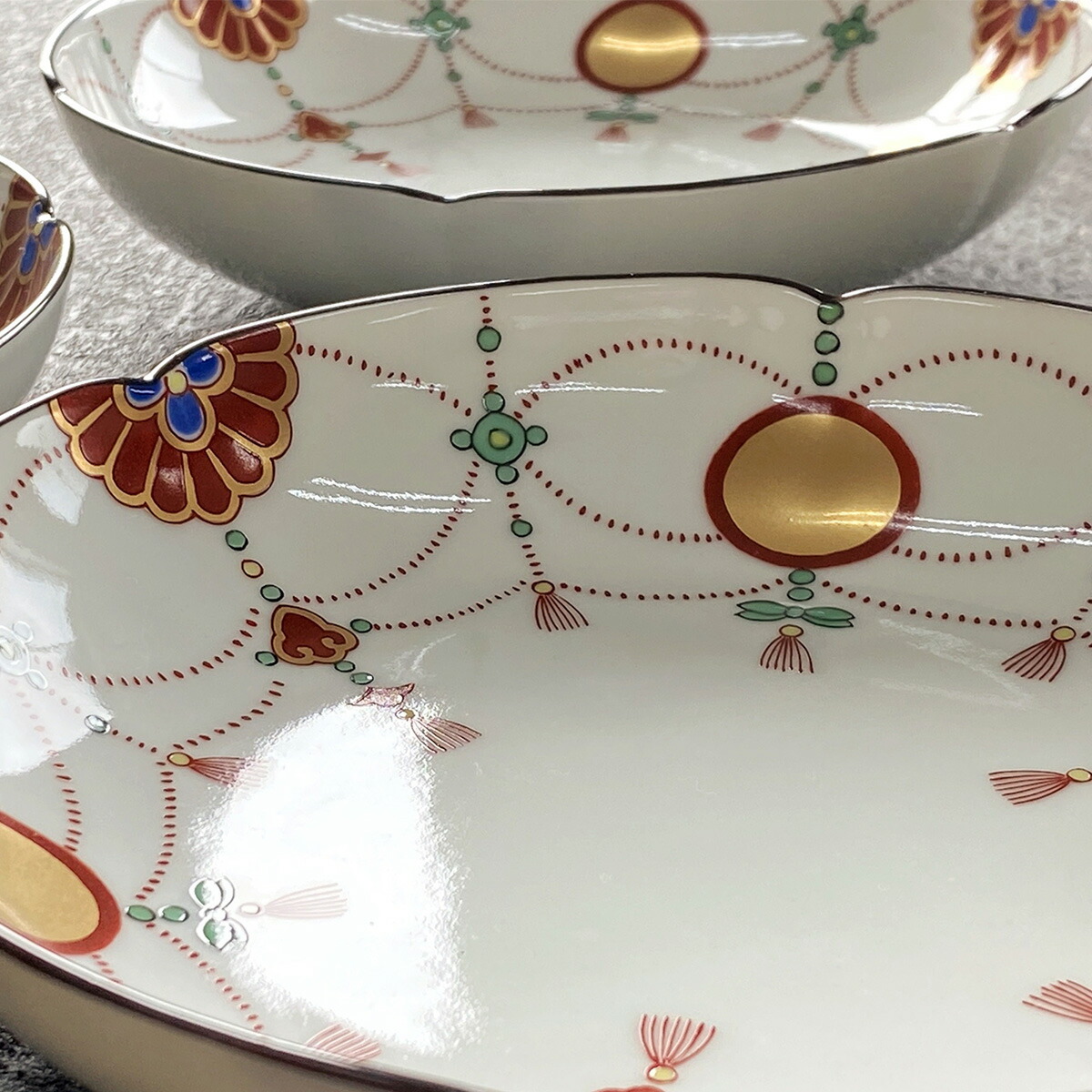 楽天市場】【ふるさと納税】有田焼 其泉 赤玉瓔珞文 銘々皿 15cm 4枚