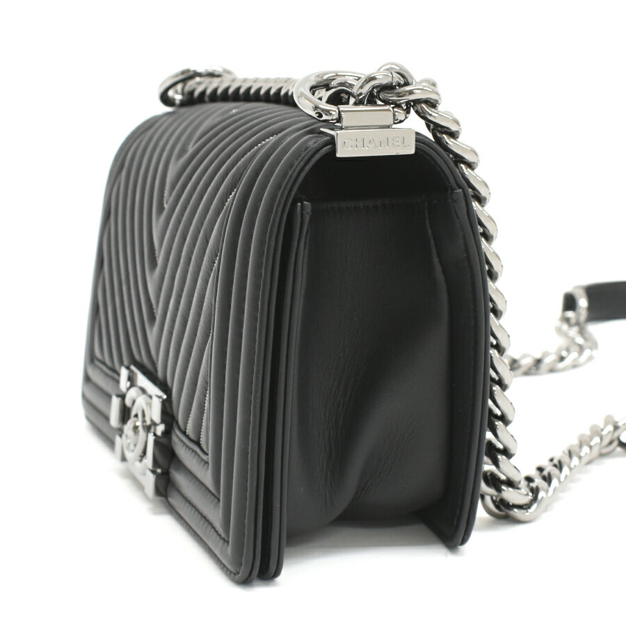 楽天市場】【中古】新品同様 シャネル ボーイシャネル 20 シェブロン