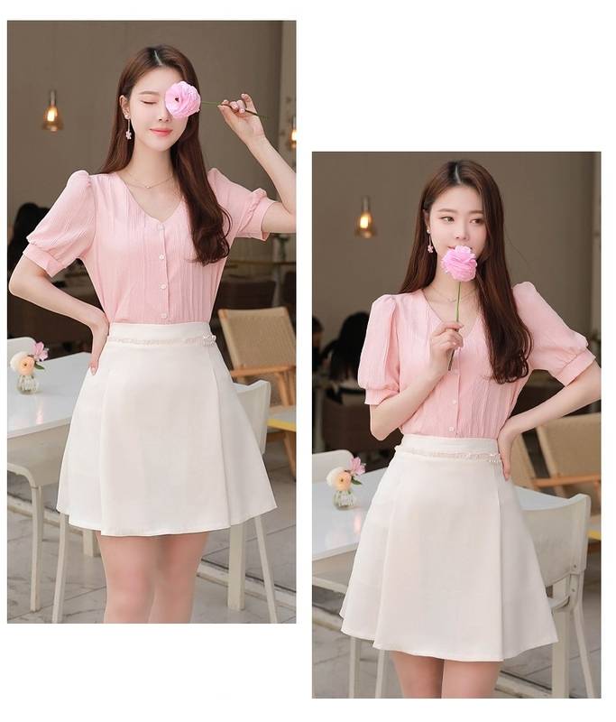 楽天市場】ノーカラー トップス パフスリーブ ブラウス パフ袖 Vネック