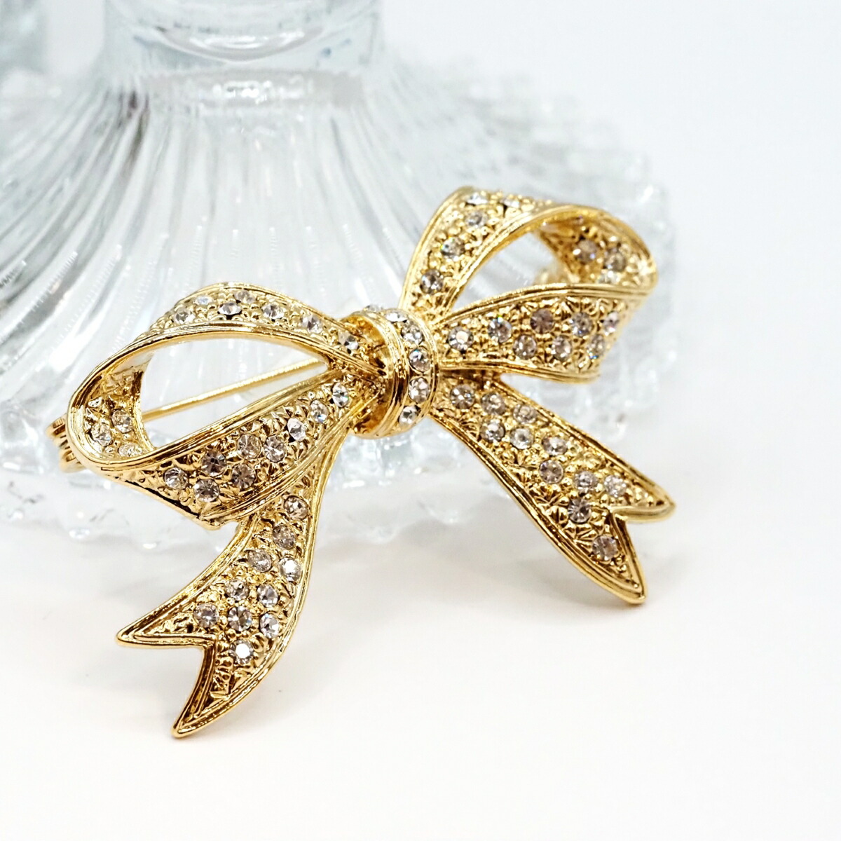 楽天市場】【メール便送料無料】スワロフスキー ブローチ ロマンチック