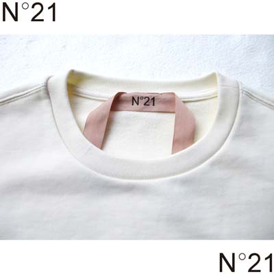 楽天市場】ヌメロヴェントゥーノ N°21 トレーナー スウェット