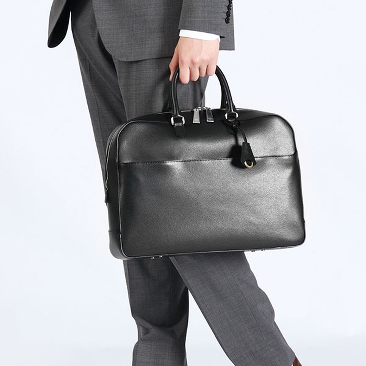 楽天市場】ノベルティ付 【正規取扱店】 アニアリ ブリーフケース 本革