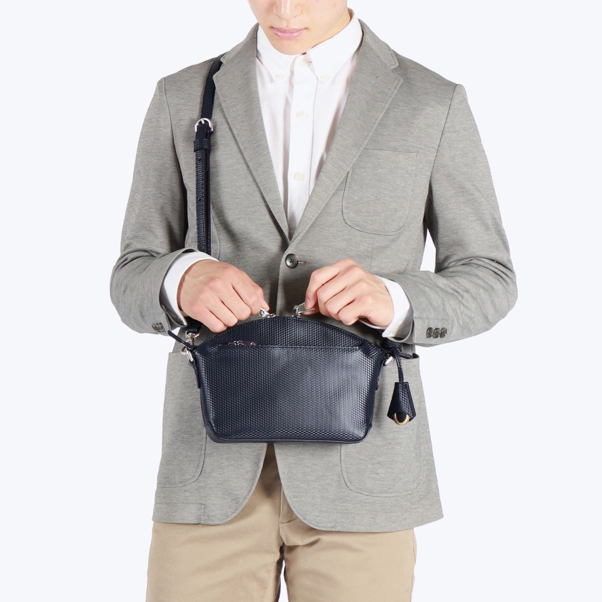 楽天市場】ノベルティ付 【正規取扱店】 アニアリ ショルダーバッグ