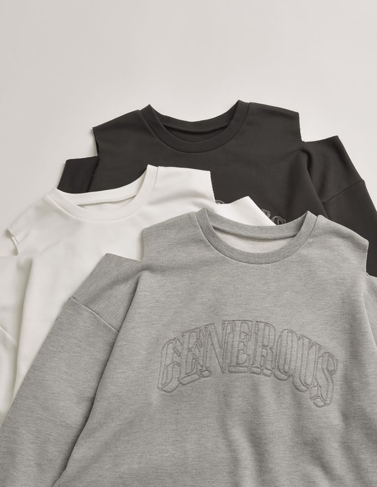 楽天市場】【OUTLET】裏毛刺繍ロゴ肩スリットあきショート丈トップス