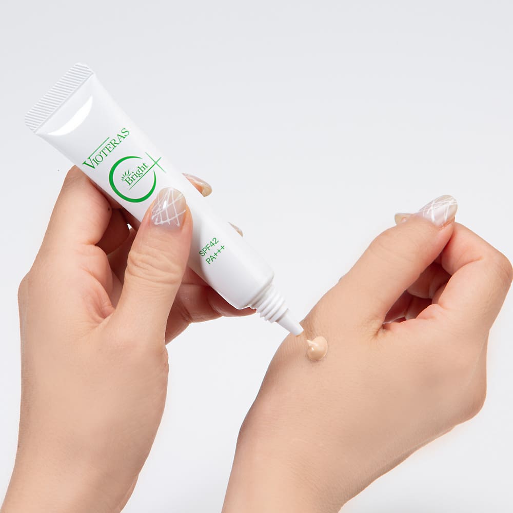 楽天市場】【公式 VIOTERAS C+ブライトファンデーション】ヴィオテラス