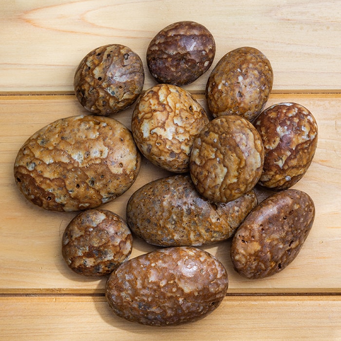 楽天市場】『厳選された虎柄の姫川薬石原石・詰め合わせ500グラム前後