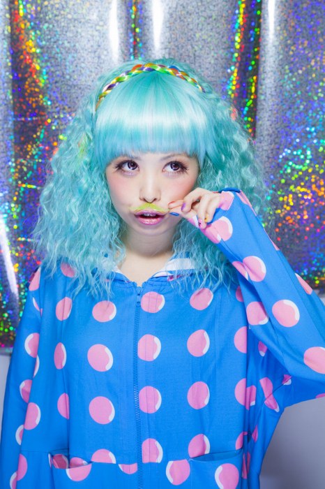 楽天市場】【15点までメール便も可能】 [つけひげ コスプレ 立体リアル