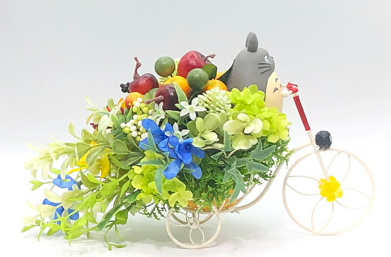 楽天市場】となりのトトロ 置物「トトロとフルーツと花いっぱいの