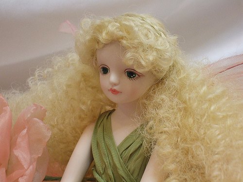 楽天市場】妖精 置物若月まり子 お花の妖精人形♪エルフィンフローリー