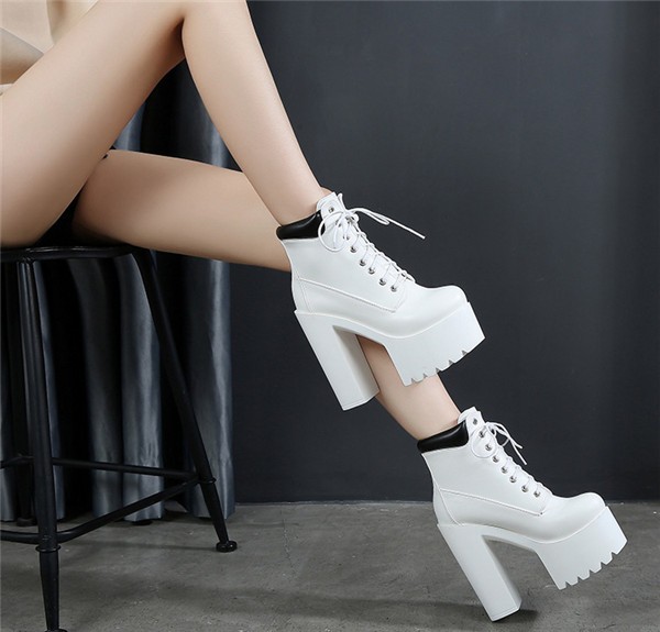 楽天市場】厚底 ブーツ 太め ヒールブーツ レースアップ ブーツ チャン