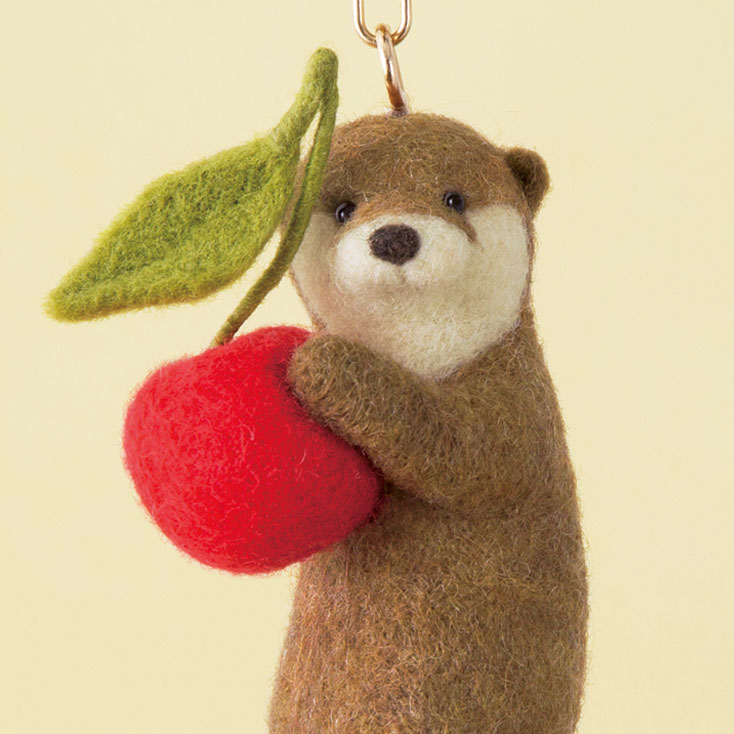 楽天市場】フェルトで作る サクランボを抱いたカワウソのキーホルダー